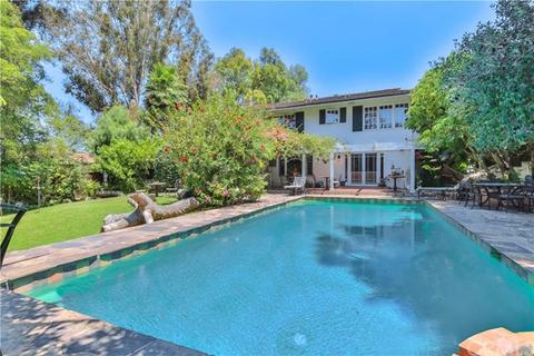 15 Branding Iron Ln