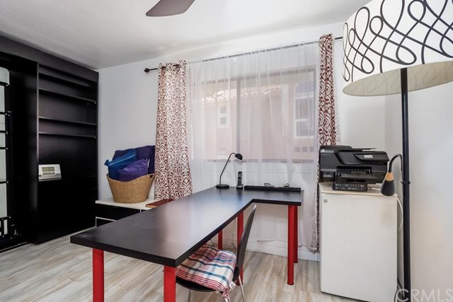 800 N Juanita Ave #APT 5, Redondo Beach CA 90277