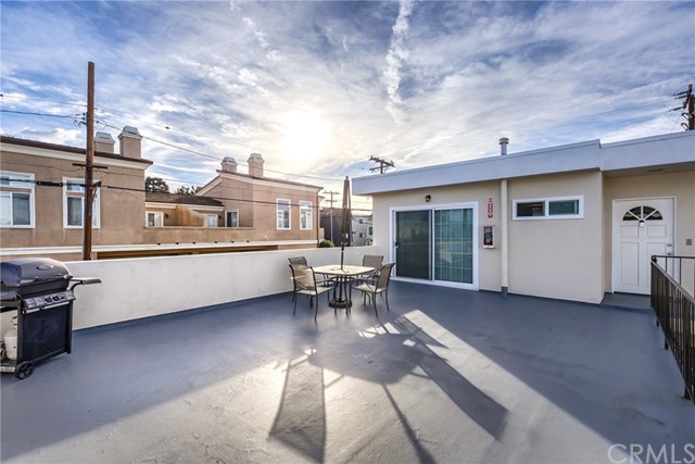 2623 Vanderbilt Ln