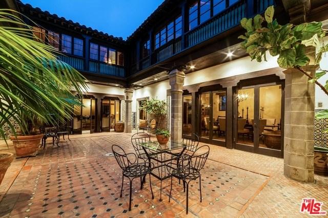 102 Ocean Way