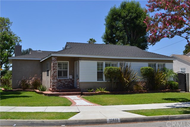 8443 Painter Ave