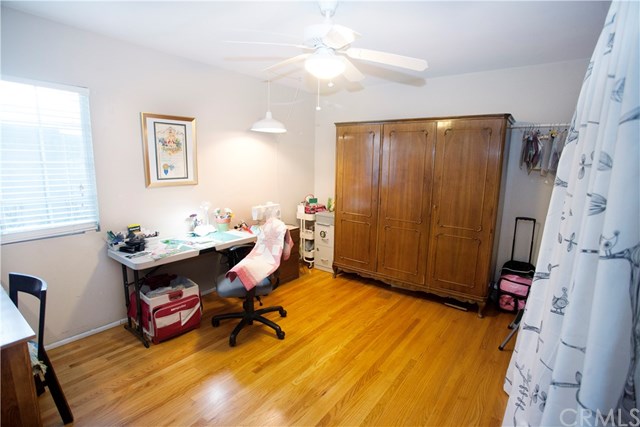 13609 Allerton St