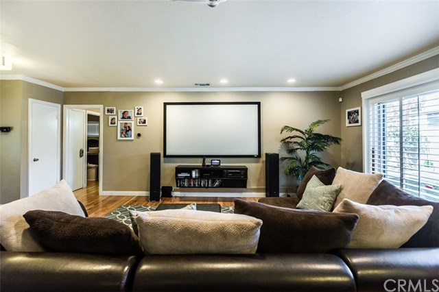 2401 Bond Ave
