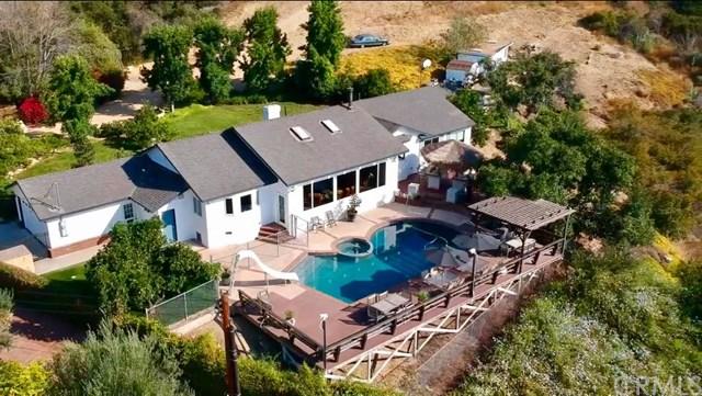 2042 Ahuacate Rd