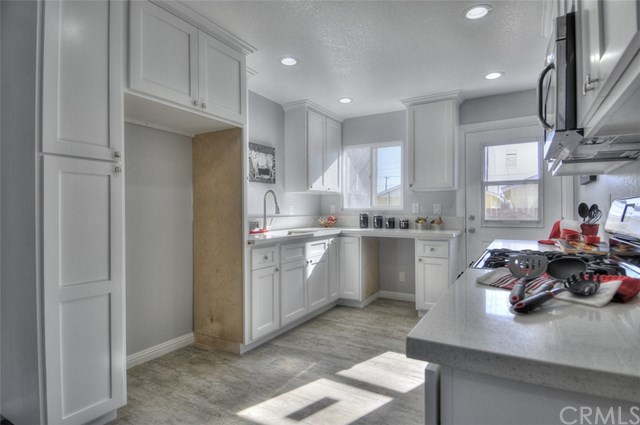 12116 Cedarvale St
