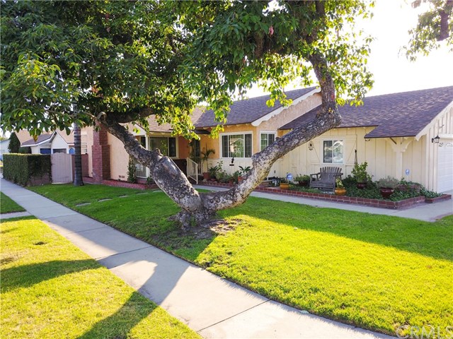 9294 Sierra Vista Cir