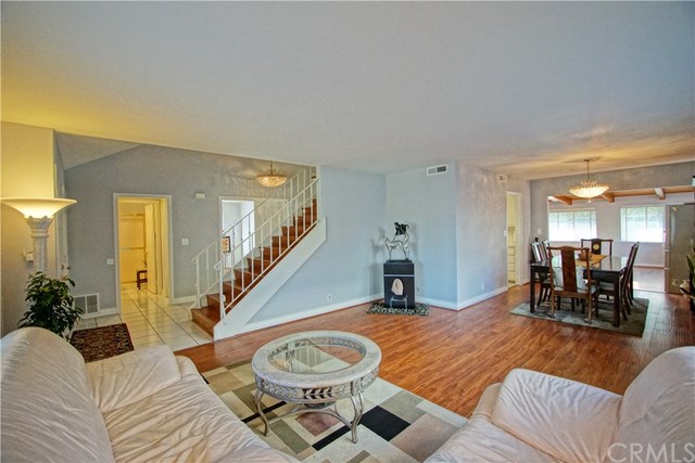 17105 Alfred Ave