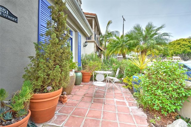 For Sale: 251 6th St Seal Beach, CA 90740