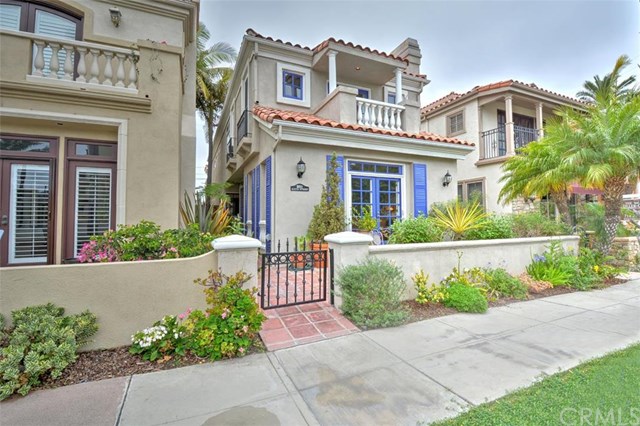 For Sale: 251 6th St Seal Beach, CA 90740