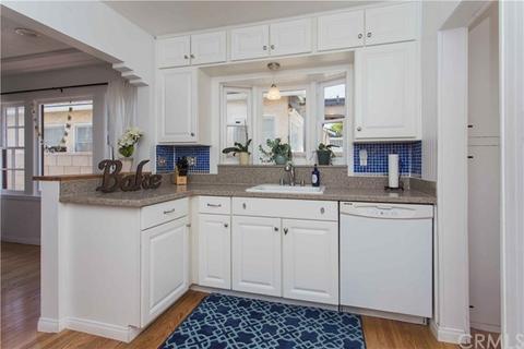1747 Grand Ave #6