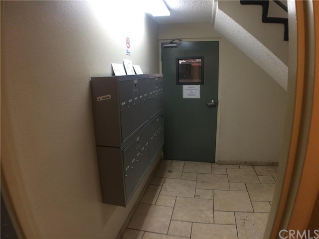 For Sale: 3501 E Ransom St #APT 306 Long Beach, CA 90804
