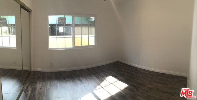 1519 Orizaba Ave