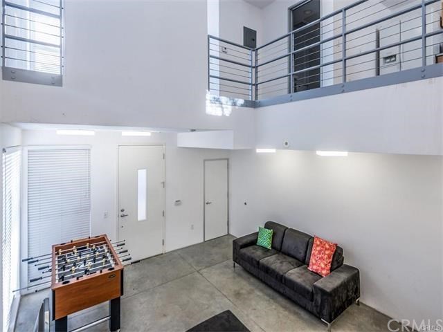 350 Cedar Ave #406