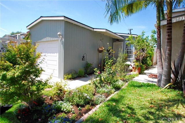 For Sale: 715 W Hill St Long Beach, CA 90806