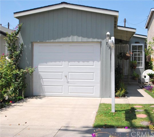For Sale: 715 W Hill St Long Beach, CA 90806