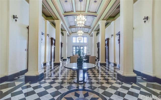 835 Locust Ave #320