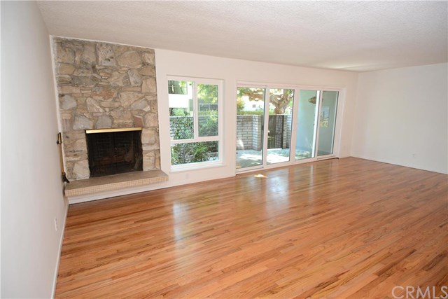 For Sale: 5180 E Atherton St #101 Long Beach, CA 90815