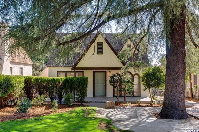 488 W Ventura St