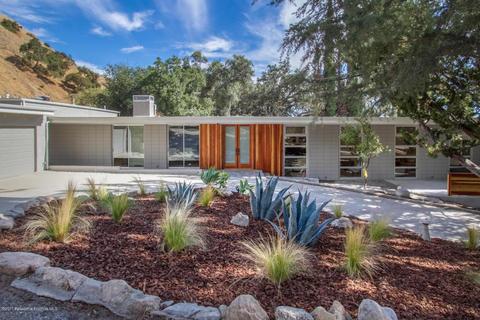 3475 Canyon Crest Rd