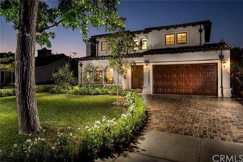 253 W Naomi Ave