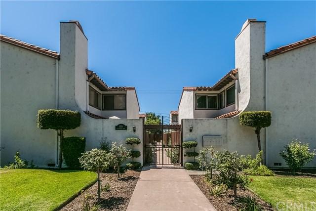 647 W Maple Ave