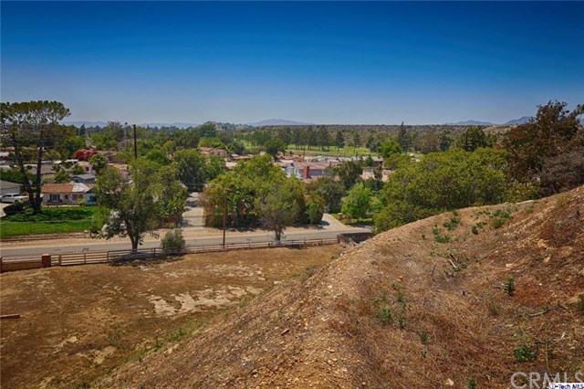 For Sale: 11078 Mcbroom St Sunland, CA 91040