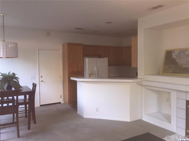 1100 Rosewalk Way