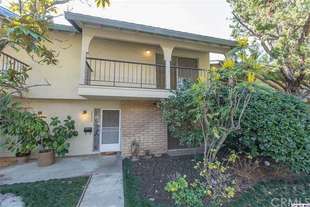 64 N Mar Vista Ave #208