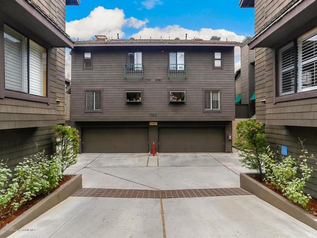 700 Lake Ave #110