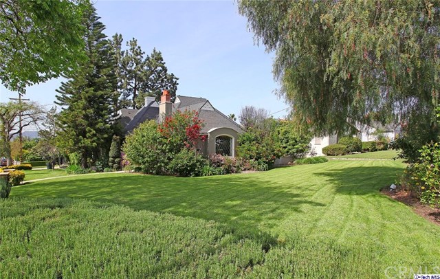 1225 Alta Paseo