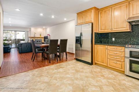 250 W Fairview Ave #204