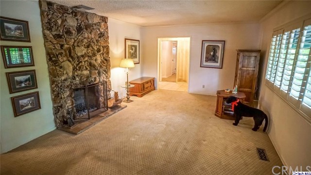 351 Parkwood Dr