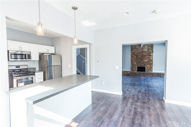 1855 Industrial St #615