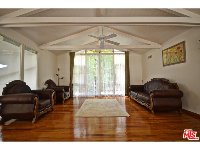 For Sale: 2749 E Chevy Chase Dr Glendale, CA 91206