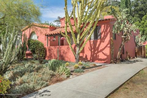 1717 Gladys Dr