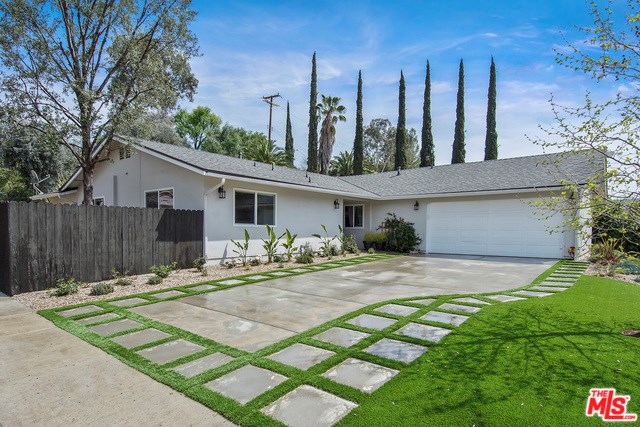 3947 Patrick Henry Pl
