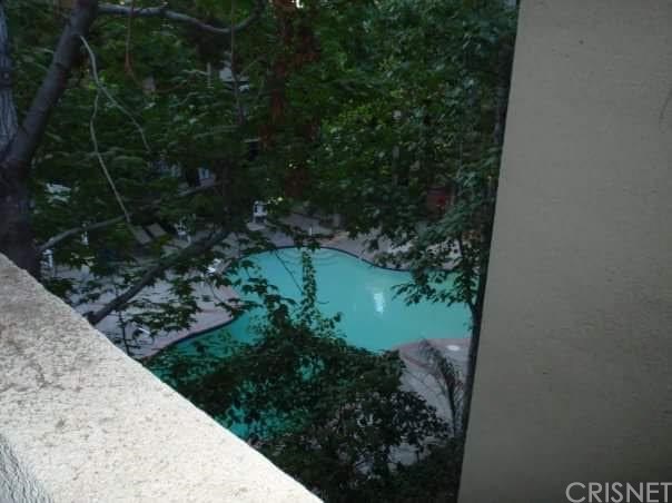 For Sale: 20234 Cantara #347 Winnetka, CA 91306