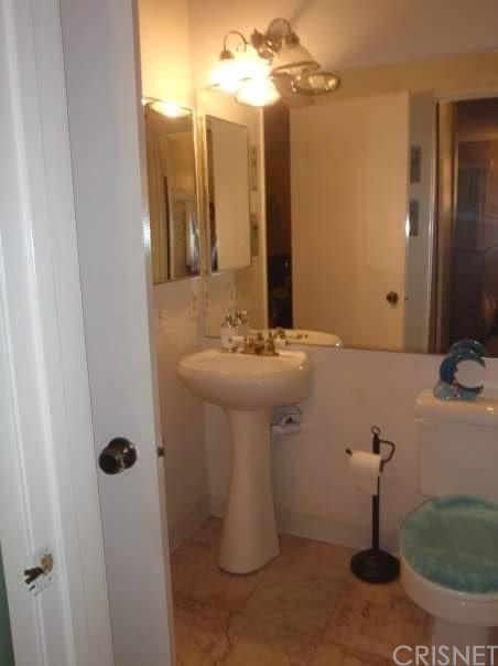 For Sale: 20234 Cantara #347 Winnetka, CA 91306