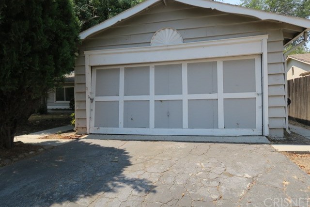 6815 Sale Ave