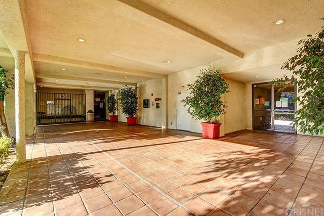 5460 White Oak Ave #C114