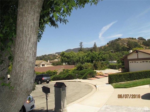 For Sale: 2923 Jane Ct Newbury Park, CA 91320