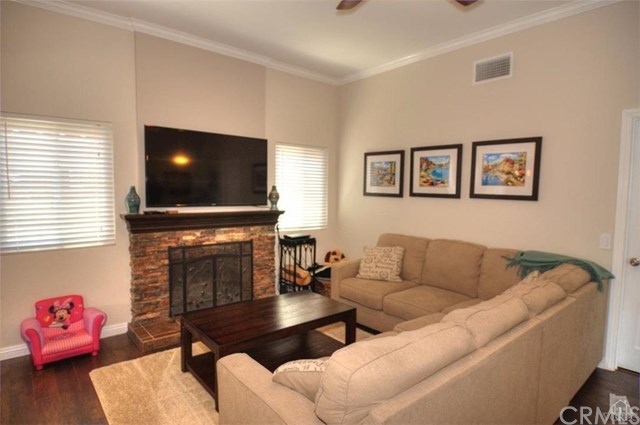 For Sale: 240 Eagleview Pl Newbury Park, CA 91320