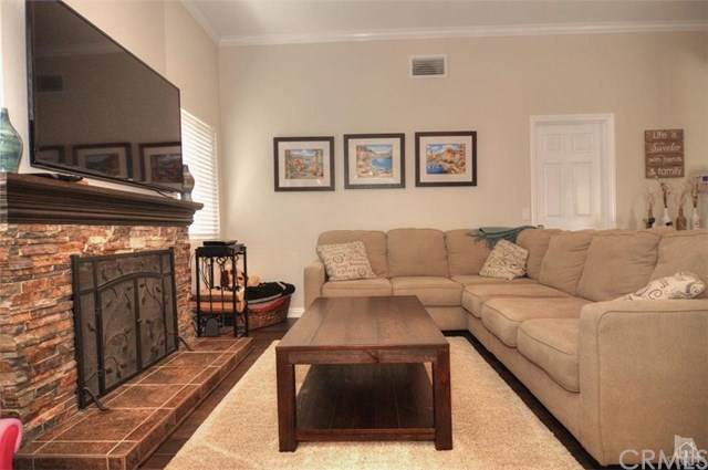 For Sale: 240 Eagleview Pl Newbury Park, CA 91320