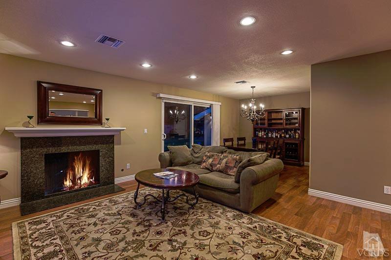 For Sale: 305 Jenny Dr Newbury Park, CA 91320