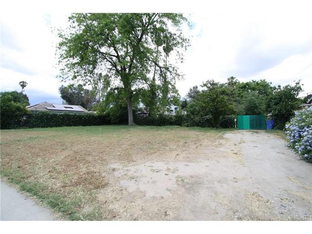 6779 Live Oak Trl