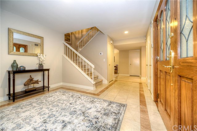 For Sale: 9223 Paso Robles Ave Northridge, CA 91325