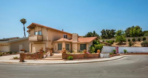2110 Laurelwood Dr