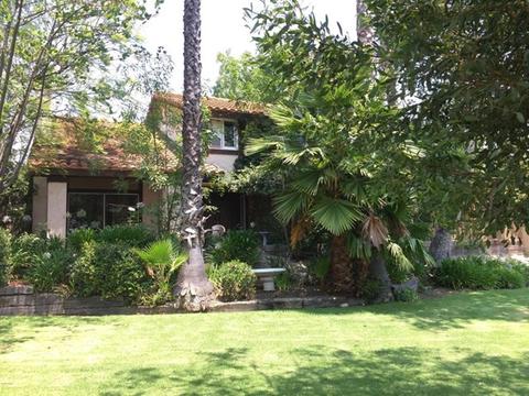 2110 Laurelwood Dr