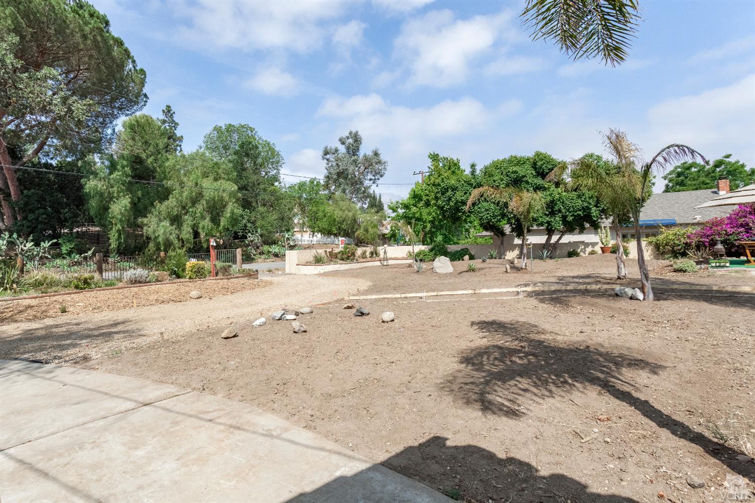 For Sale: 707 Rancho Rd Thousand Oaks, CA 91362