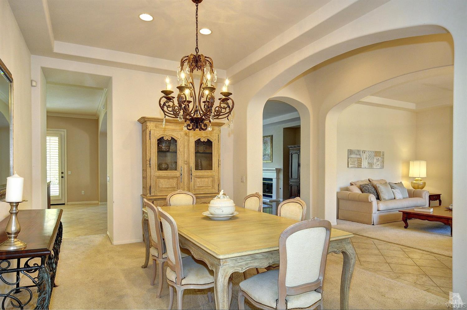 2337 Mountain Crest Cir